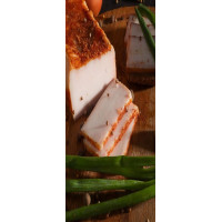 Сало солене в червоних спеціях вак, 0,3 кг ТМ "У шинкаря"